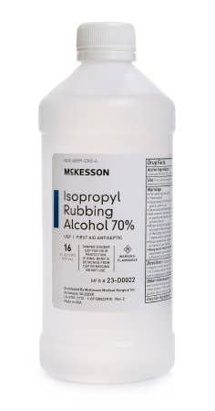 IsopropylAlcohol70%32oz.Bottle.